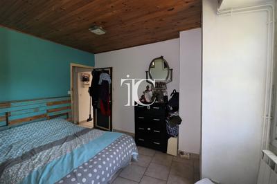 Maison de village - 80 m² - 5 pièces