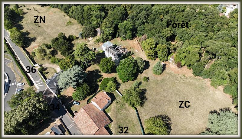 Maison de domaine - 670 m²