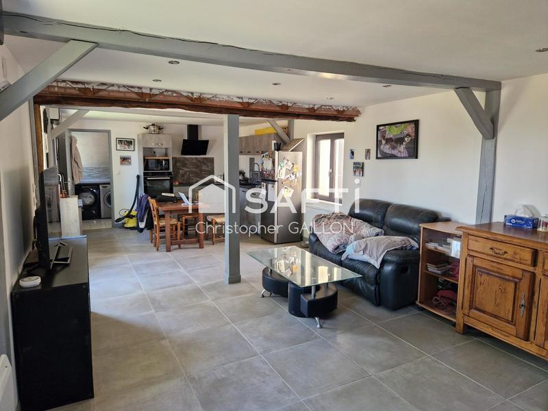 Maison - 90 m² - 4 pièces