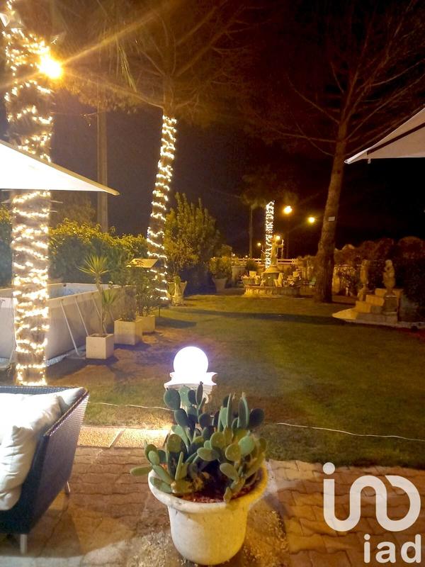 Maison - 181 m² - 7 pièces