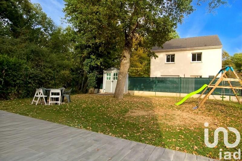 Maison - 105 m² - 5 pièces