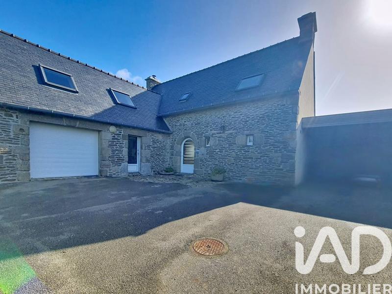 Maison - 143 m² - 5 pièces