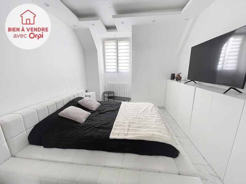 Appartement - 136 m² - 5 pièces