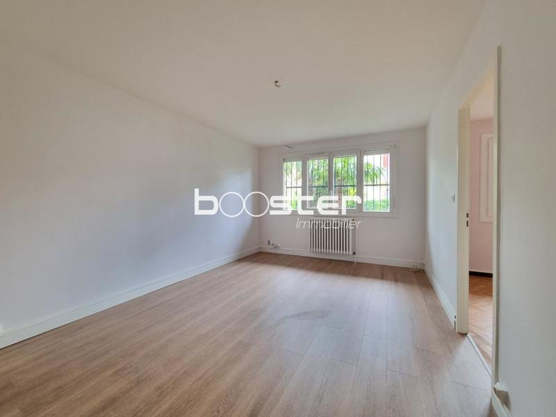 Appartement ancien - 74 m² - 4 pièces