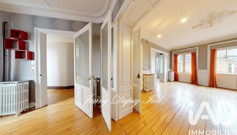 Appartement - 160 m² - 8 pièces