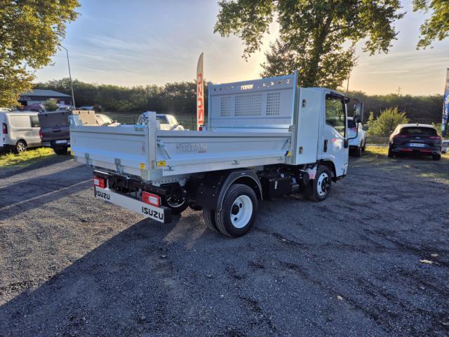 Isuzu M27 Generation 2 3.0 150ch Benne et Coffre E 2500
