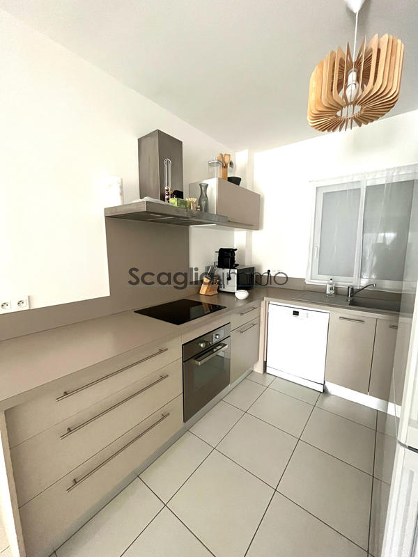 Appartement - 78 m² - 3 pièces