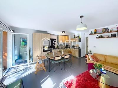 Maison de ville - 84 m² - 4 pièces