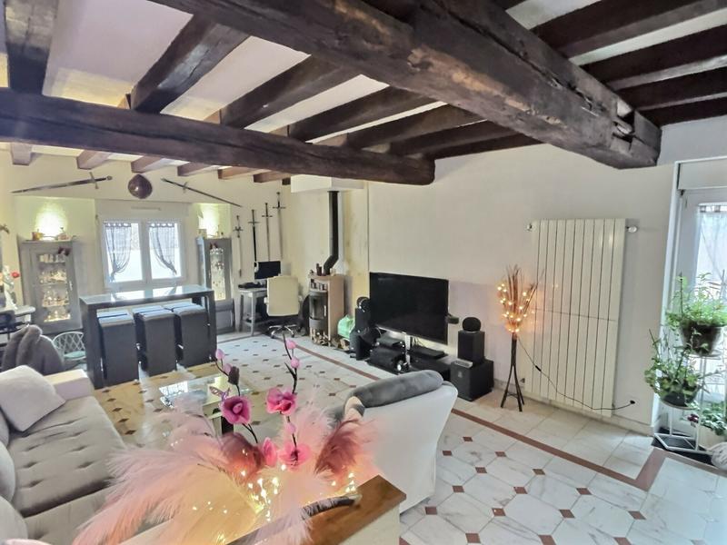 Maison - 110 m² - 4 pièces