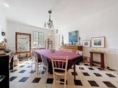 Maison ancienne - 268 m² - 9 pièces