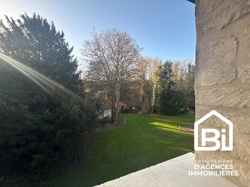 Studio - 30 m² - 1 pièce