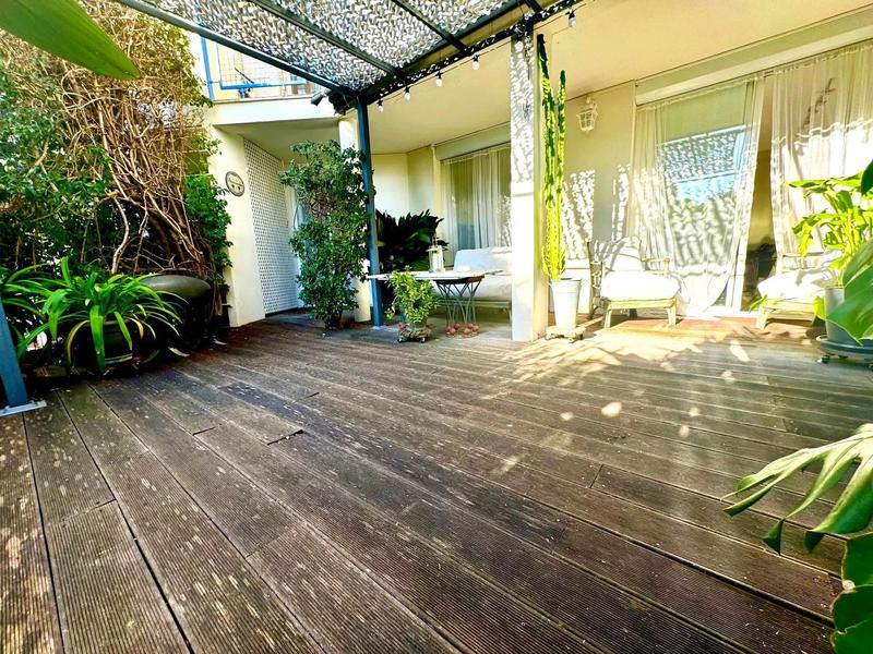 Appartement - 136 m² - 5 pièces