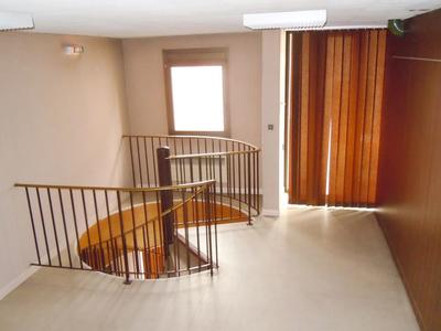 Maison - 290 m² - 14 pièces