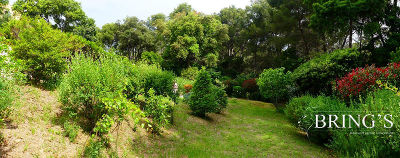 Villa - 210 m² - 6 pièces