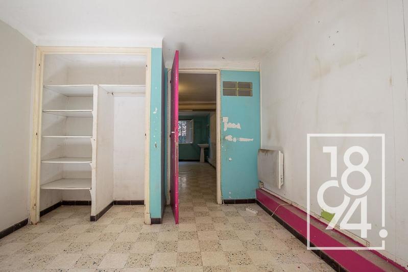 Maison - 181 m² - 6 pièces