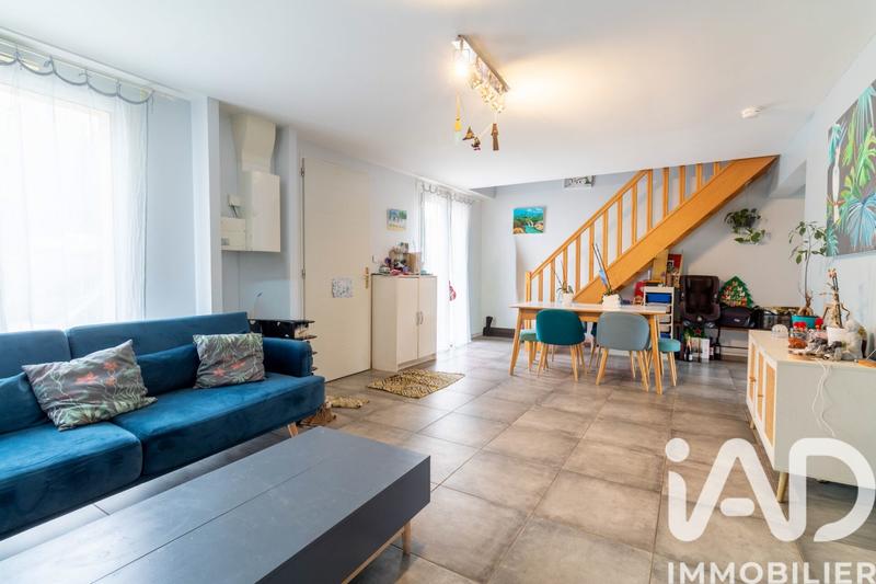 Maison - 83 m² - 5 pièces