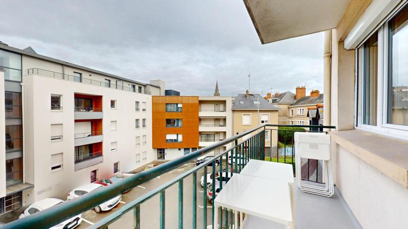 Appartement - 75 m² - 5 pièces