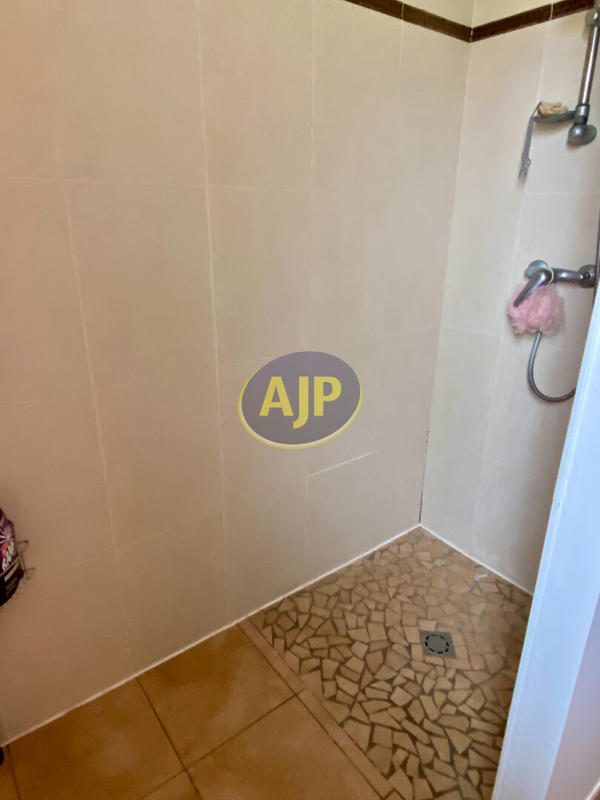 Maison - 122 m² - 5 pièces