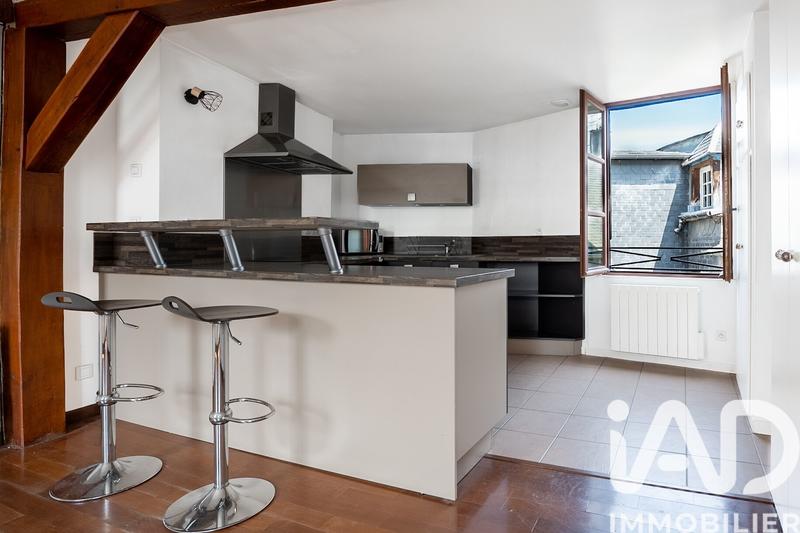 Appartement - 125 m² - 6 pièces