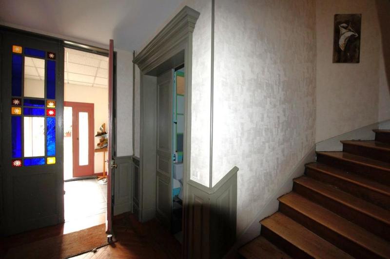 Demeure - 300 m² - 9 pièces