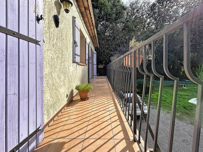 Maison - 96 m² - 4 pièces