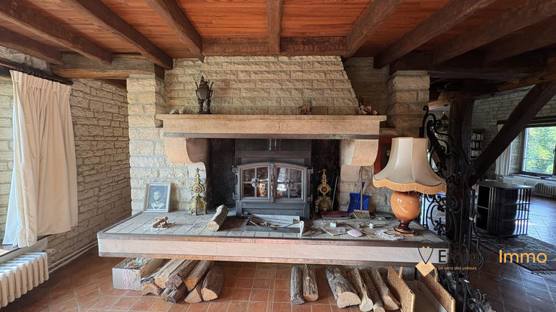 Maison - 357 m² - 10 pièces