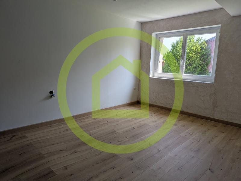 Maison - 220 m² - 7 pièces