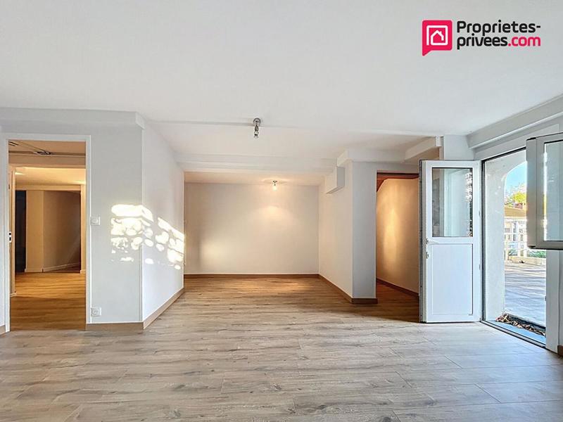 Maison - 171 m² - 6 pièces