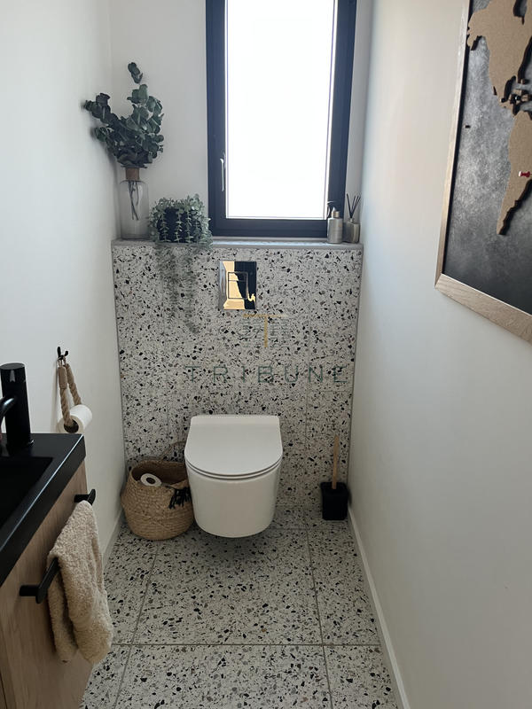 Maison - 136 m² - 5 pièces