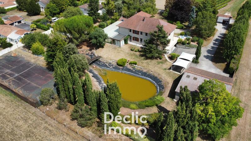 Viager - Villa - 424 m² - 10 pièces