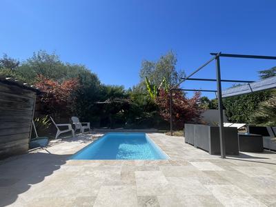 Maison - 139 m² - 6 pièces