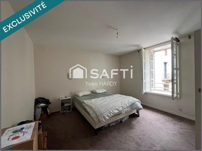 Maison de maîtres - 216 m² - 9 pièces