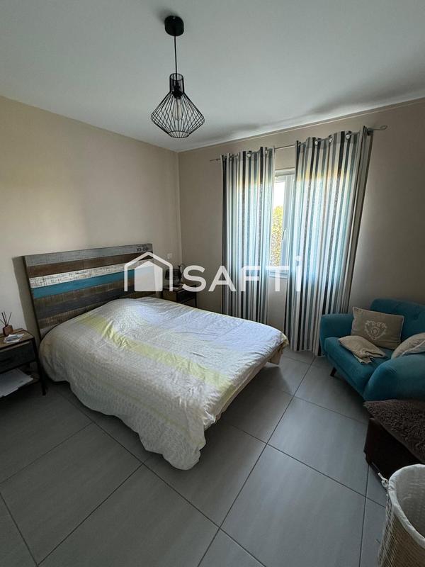 Maison - 170 m² - 5 pièces