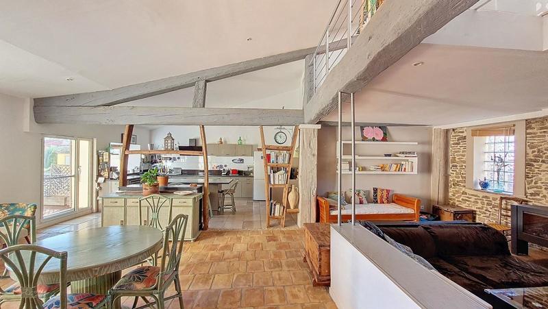 Maison en pierre - 174 m² - 4 pièces