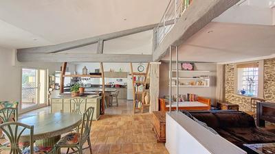 Maison en pierre - 174 m² - 4 pièces