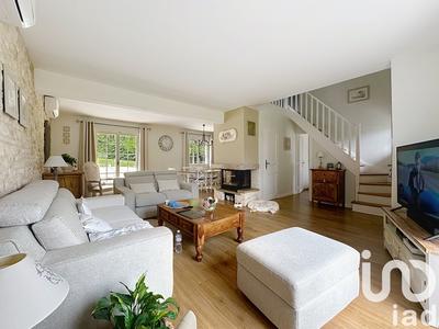 Maison - 157 m² - 7 pièces