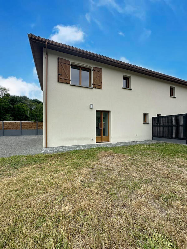 Maison - 88 m² - 3 pièces