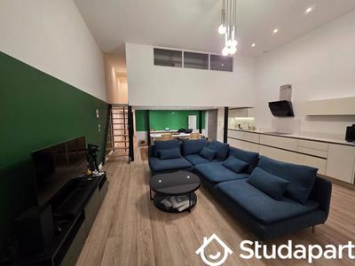 Chambre - 9 m² - 1 pièce