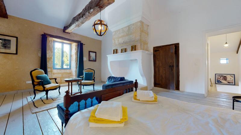 Maison traditionnelle - 514 m² - 15 pièces