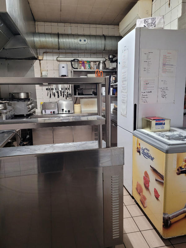 Fonds de commerce - 180 m²