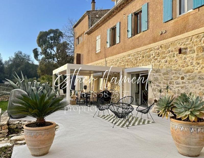 Appartement - 108 m² - 3 pièces