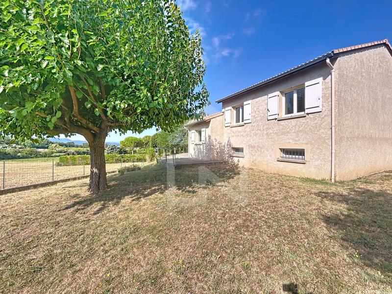 Maison - 95 m² - 4 pièces