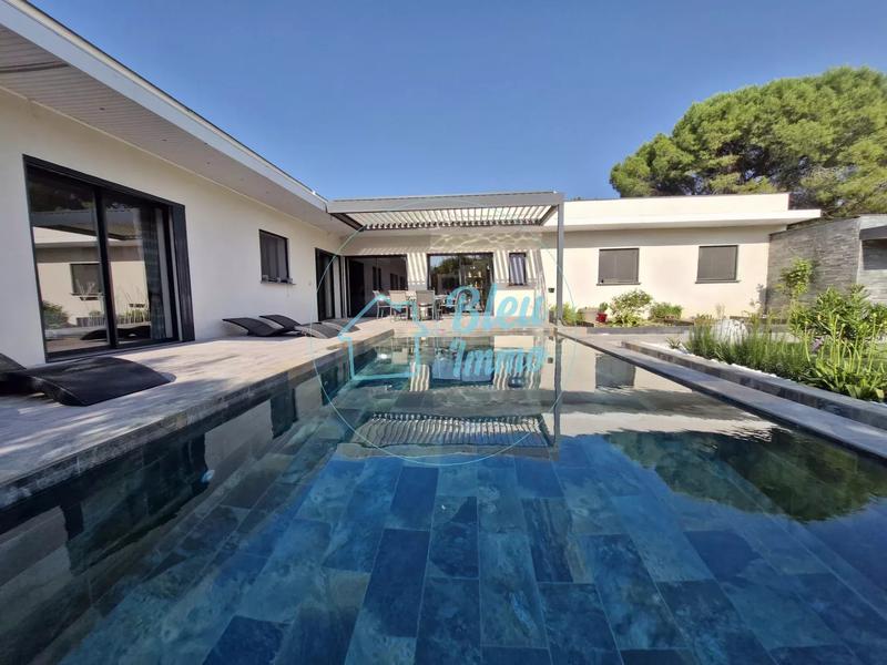 Villa - 175 m² - 5 pièces
