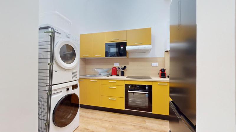 Maison - 81 m² - 5 pièces