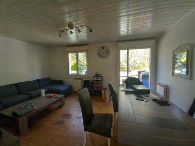 Maison - 100 m² - 6 pièces