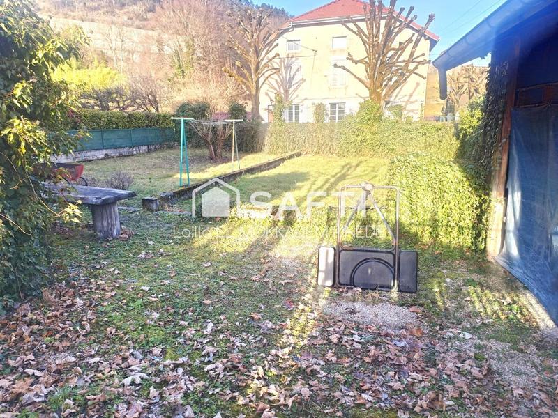 Maison - 177 m² - 7 pièces