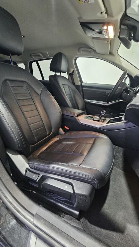 Bmw Série 3 Touring G21 318d 136 ch Bva8 Lounge - 5p