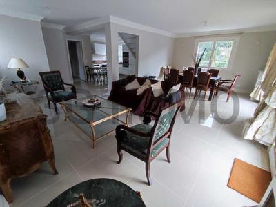 Maison - 138 m² - 7 pièces