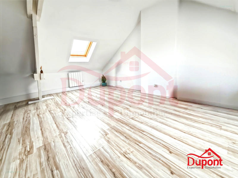 Maison - 97 m² - 5 pièces