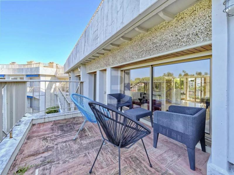 Appartement - 138 m² - 4 pièces